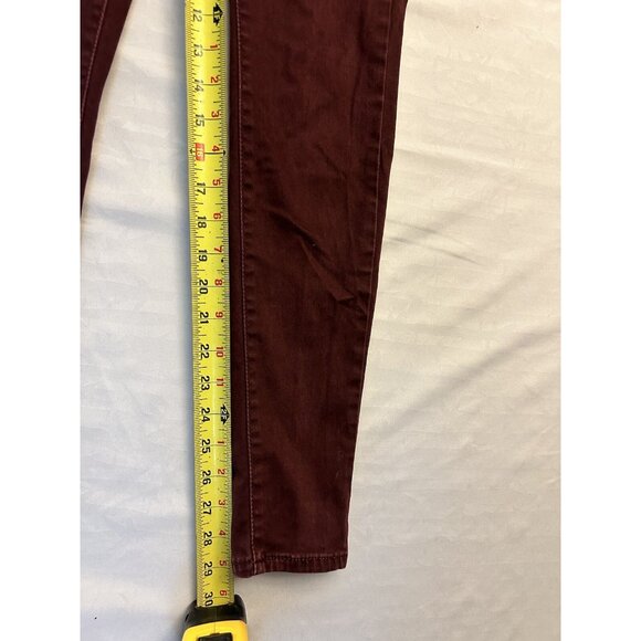 Levi’s White Tab Women’s Soft Pants Jeans Burgundy 710 Super Skinny Size 25 - Picture 4 of 8